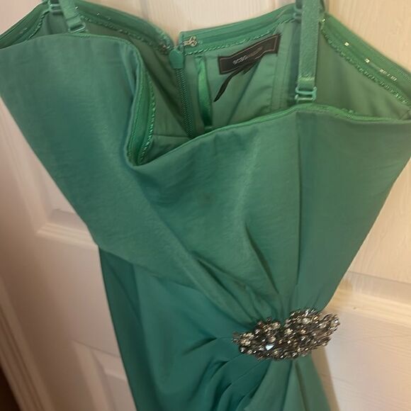 BCBG MaxAzria Kelly Dress silver broche strapless EUC size 4 - Picture 4 of 10